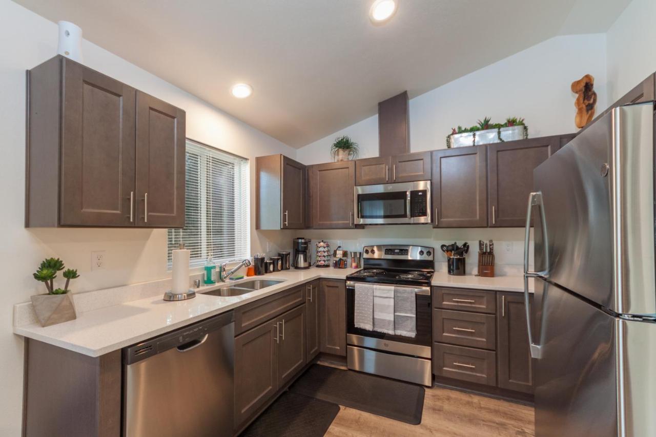 Ferienwohnung Modern And Stylish King Bed Wifi Free Parking Spokane Valley Exterior foto